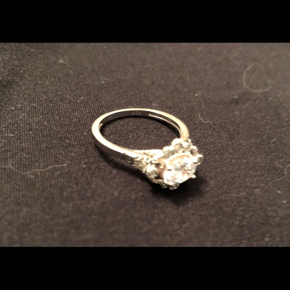 Sterling silver ring - Picture 7 of 8